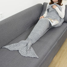 Load image into Gallery viewer, 14 Colors Mermaid Tail Blanket